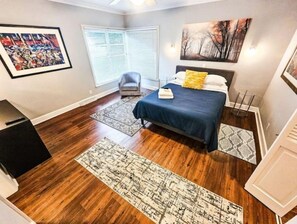 2 chambres, fer et planche Ă repasser, Wi-Fi gratuit, draps fournis