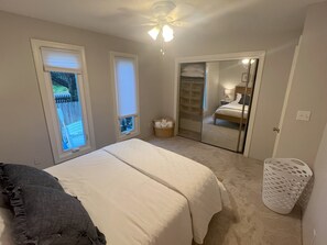 3 habitaciones, tabla de planchar con plancha, cuna de viaje y wifi