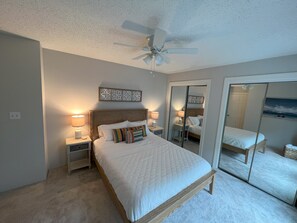 3 habitaciones, tabla de planchar con plancha, cuna de viaje y wifi