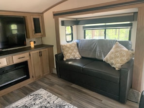 Fireplace, DVD player