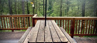 Secluded riverfront RV 7 Miles from Glacier National Park!