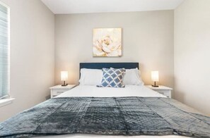 1 habitación, escritorio y sistema de insonorización 