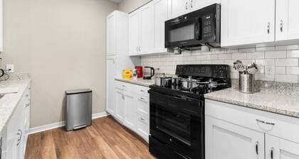 Luxury Living: 1BR Condo w/ Resort-Style Amenities