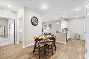 Dining - Luxury Living: 1BR Condo w/ Resort-Style Amenities (Melbourne)