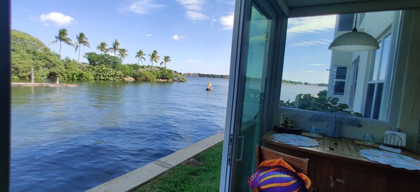 Interior - A water view from every room. This hidden gem is a must for the winter months. (Boynton Beach)