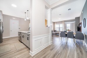 Interior - Vista Cay apartment completely renovated (Orlando)