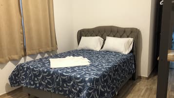 3 Schlafzimmer, Bügeleisen/Bügelbrett, WLAN, Bettwäsche