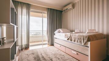 2 Schlafzimmer, Bügeleisen/Bügelbrett, kostenloses WLAN, Bettwäsche