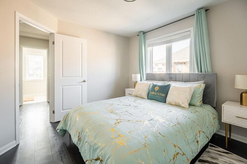 Brampton. Stylish 3 Bedroom House