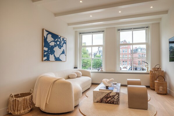 Téléviseur connecté, jeux vidéo