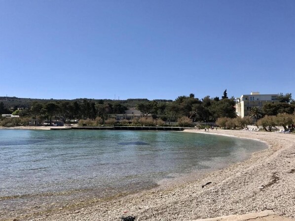 Apartment | 3 bedrooms - Apartments Louis - 250m to the Beach (Supetar)