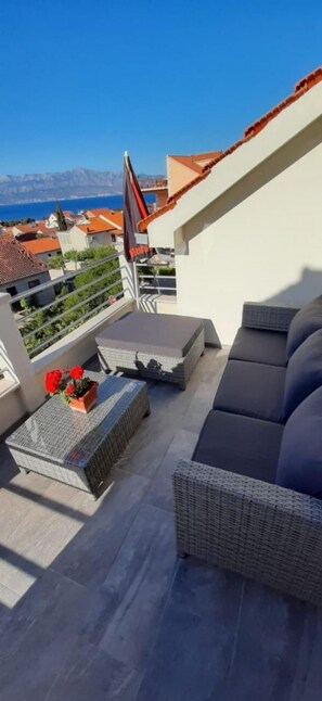Apartment | 3 bedrooms - Apartments Louis - 250m to the Beach (Supetar)