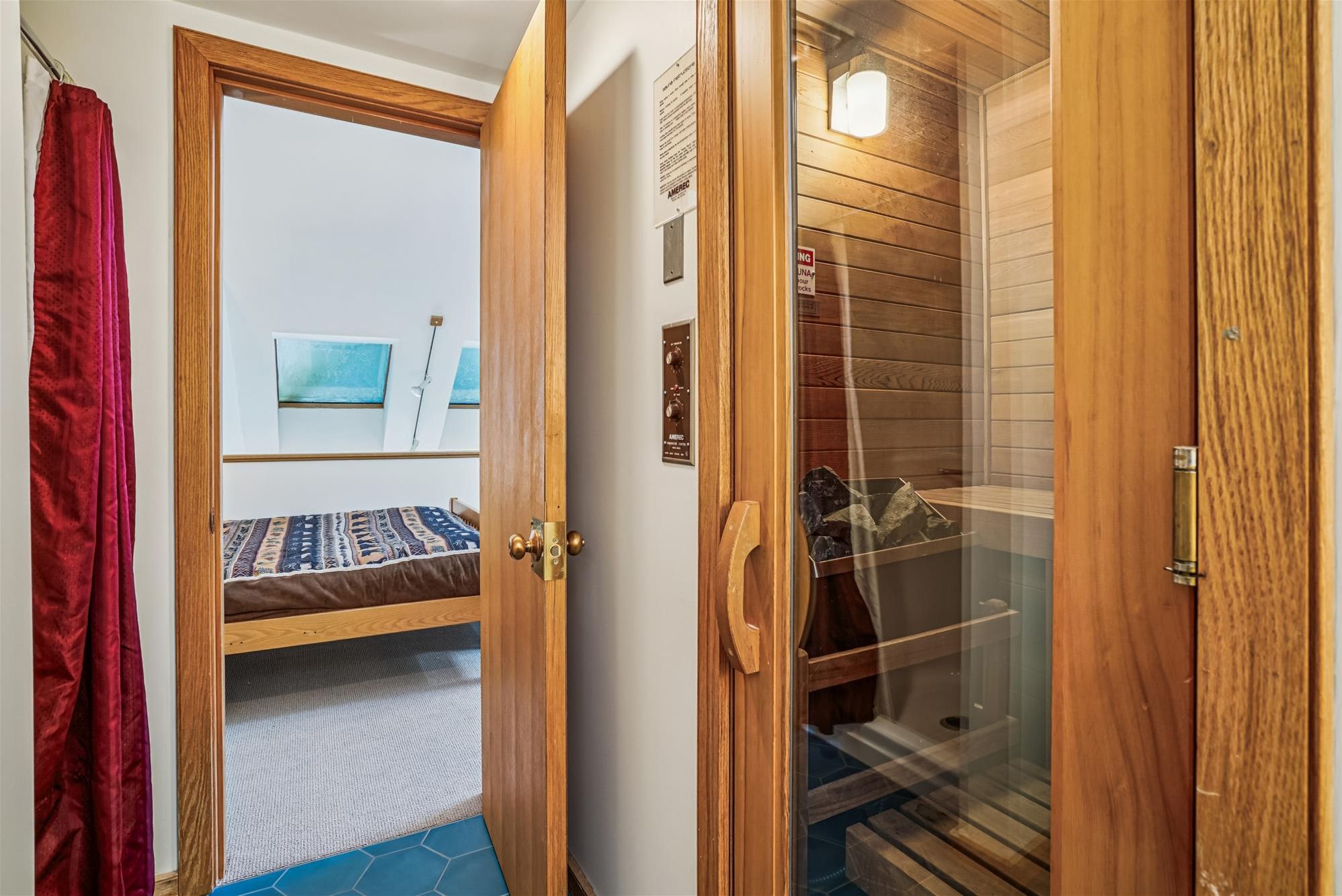 Private Sauna - Enjoy the private wood sauna, perfect for relaxing after a day of skiing or exploring Killington