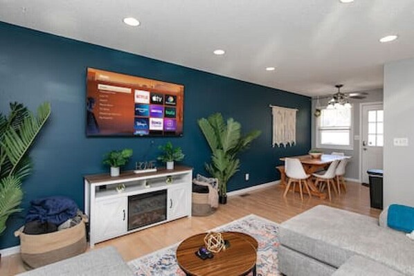 Téléviseur connecté, foyer