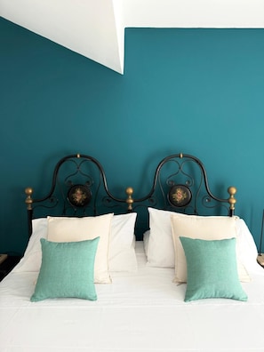 1 Schlafzimmer, Bügeleisen/Bügelbrett, Bettwäsche