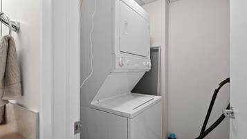 Apartment | 4 bilik tidur