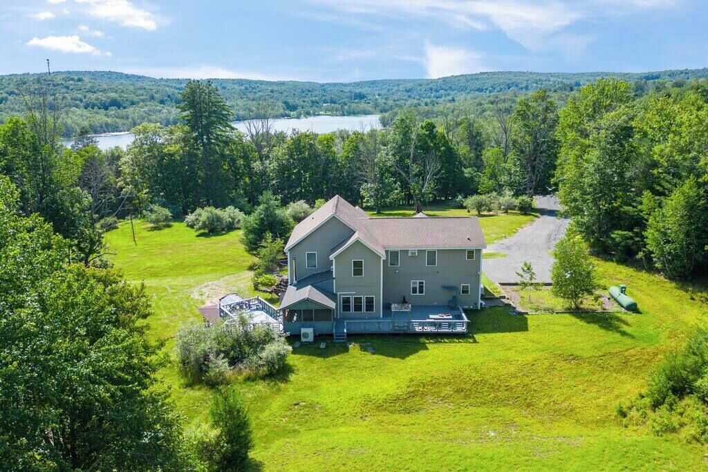 Peaceful Paradise: Dream Holiday Home in Woodridge