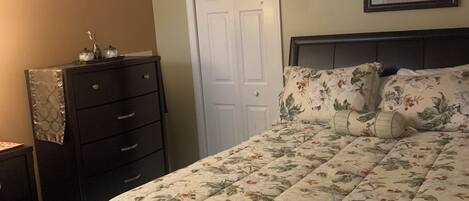 1 habitación y caja de seguridad en la habitación