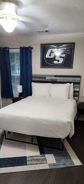 4 dormitorios, escritorio, wifi gratis y ropa de cama