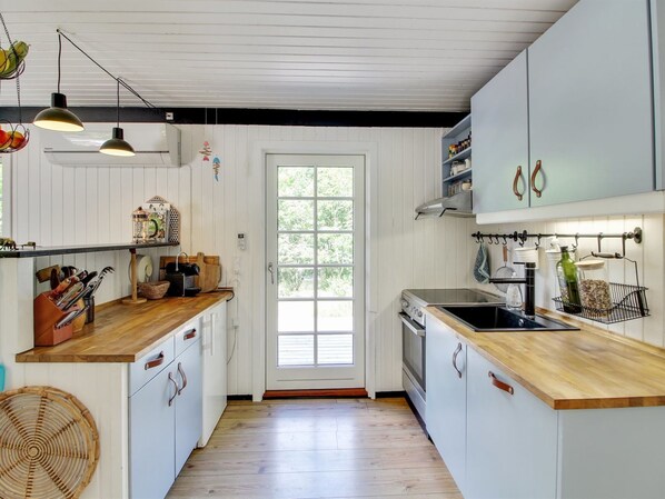 Fridge, oven, dishwasher, high chair