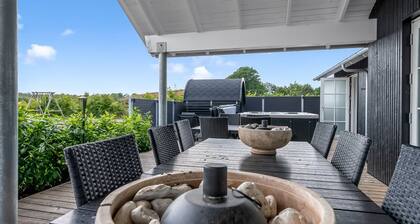 "Bryngeir" - 750m from the sea by Interhome