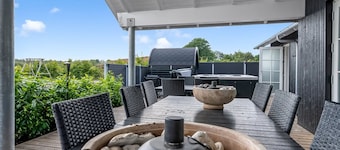 "Bryngeir" - 750m from the sea by Interhome