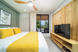 1 bedroom, travel cot, WiFi, bed sheets