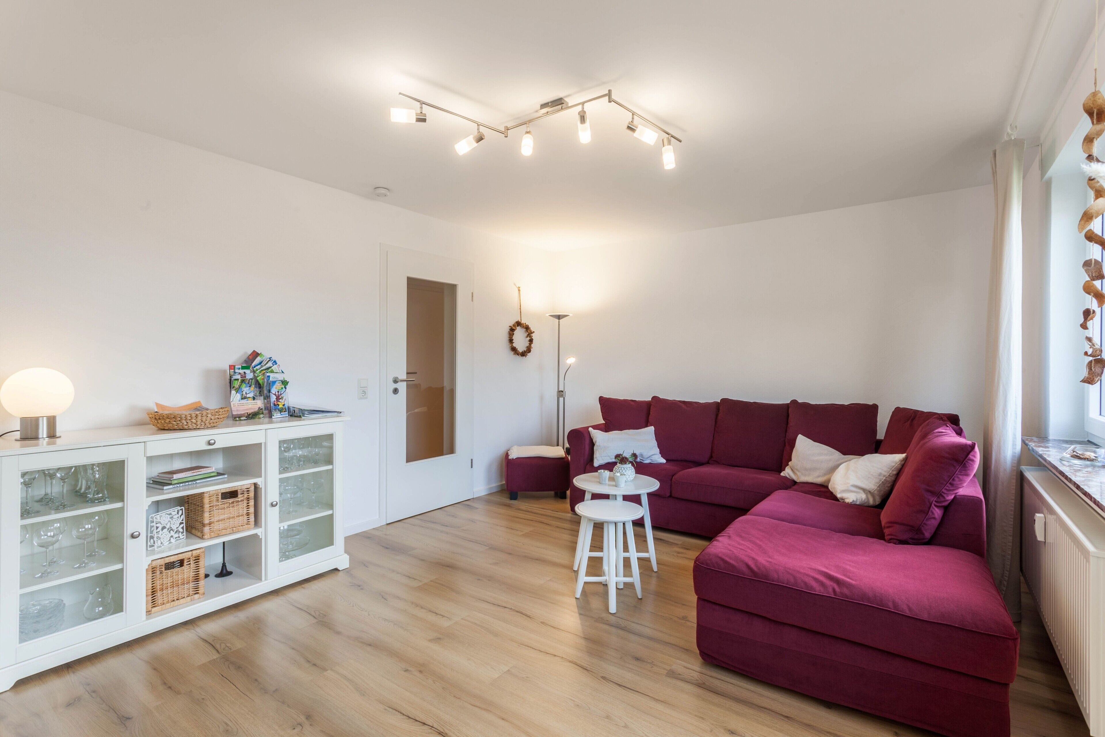 TV, lettore DVD, impianto stereo