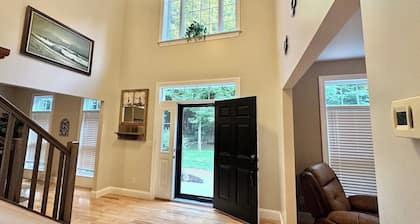 Redbud Retreat - Redbud Retreat