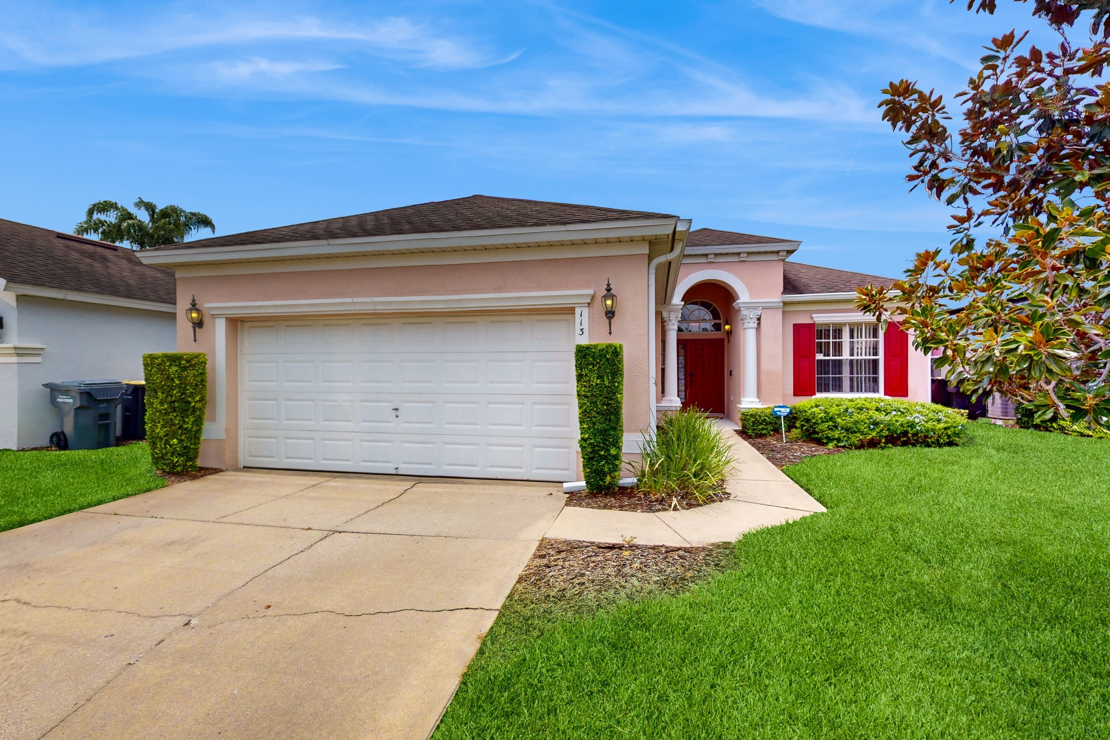 Home near Disney with private heated pool, pool spa, screened lanai, grill, W/D