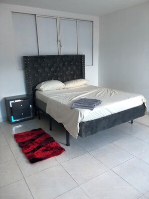 4 soverom og sengetøy