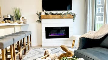 TV connectée, cheminée