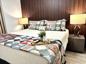 2 Schlafzimmer, Schreibtisch, kostenloses WLAN, Bettwäsche