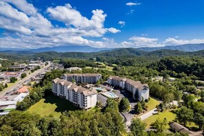 Exterior - King Suites, Patio, Indoor Pool, Just Off Parkway, Covered Patio, Seasonal Outdoor Pool with Lazy River, Two King Suites and Queen Sleeper Sofa, Near Dollywood & Smoky Mountains, 24/7 Hospitality, Cozy Living Space (Pigeon Forge)