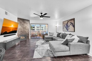 Televisión, chimenea