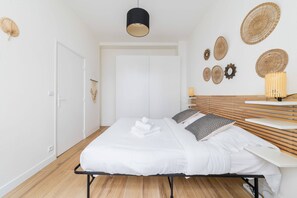 1 bedroom, iron/ironing board, WiFi, bed sheets - Appartement cosy refait a neuf - Paris 19 - 4P (Paris)