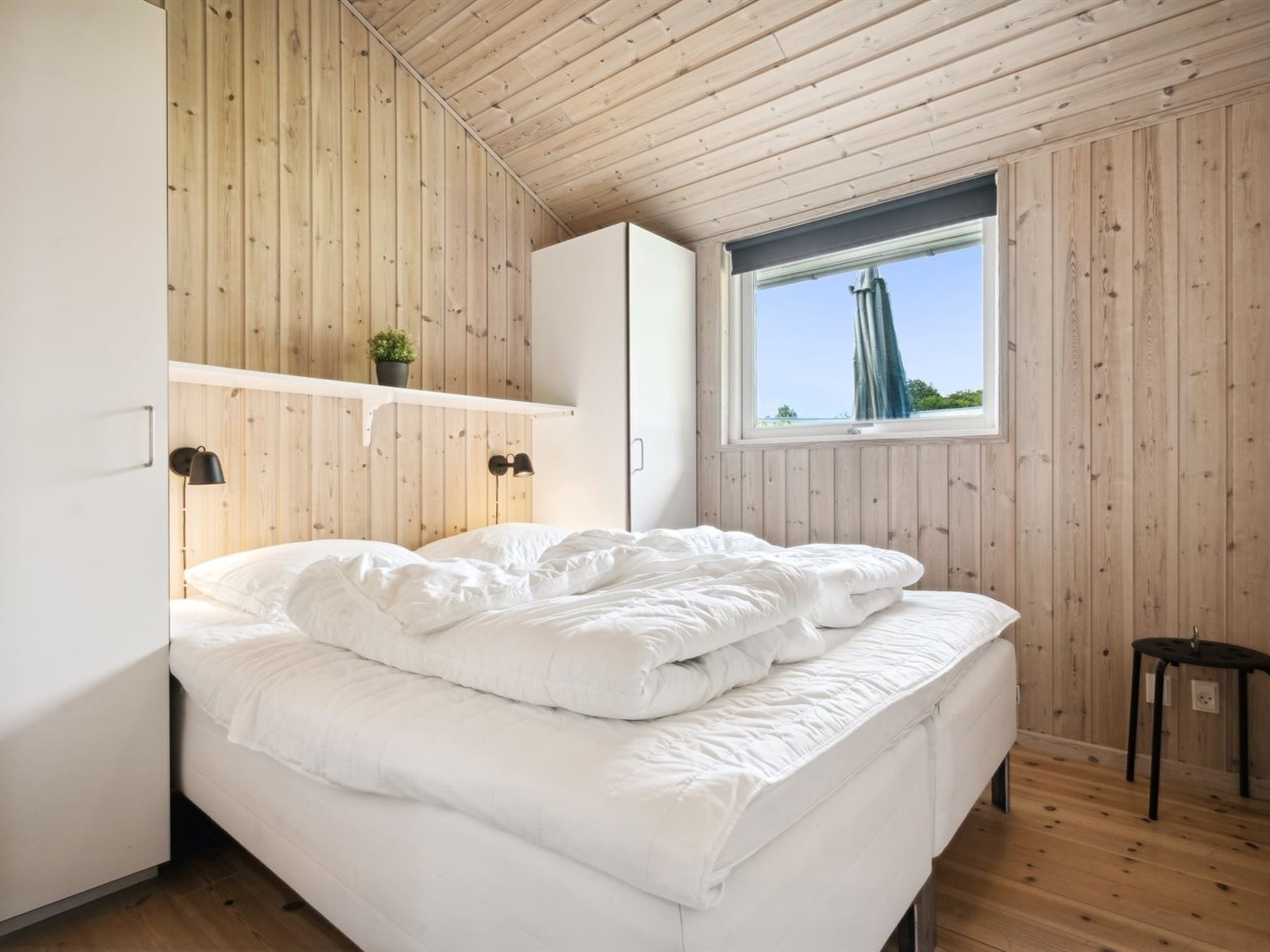 5 bedrooms, internet