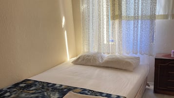 Basic Double Room | Free WiFi
