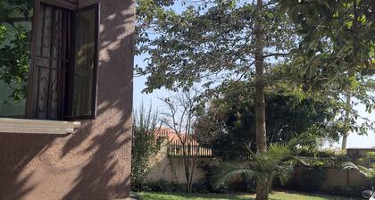 Olive Palm Suites Jinja