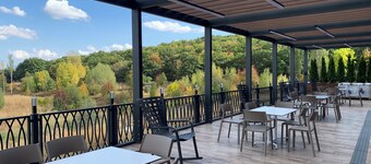 Uparthotel