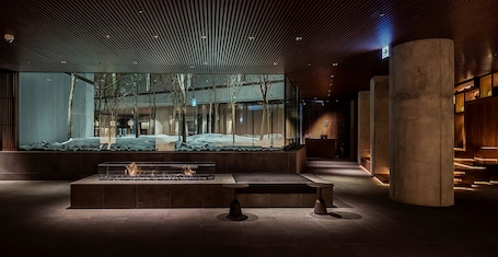 Lobby. MUWA NISEKO