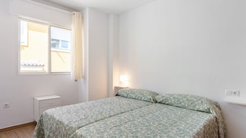 3 Schlafzimmer, Bügeleisen/Bügelbrett, kostenloses WLAN, Bettwäsche