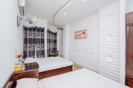 Family Quadruple Room, City View