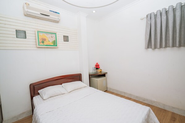 Room - Trieu Vu Hotel & Apartment (Buon Ma Thuot)