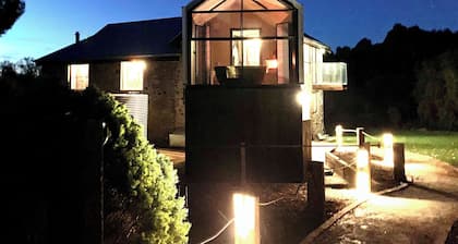 Old Chaff Mill Retreat - - luxury vineyard accommodation