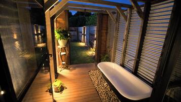 The Millery Suite, 1 King Bed with Sofa bed, Fireplace, Vineyard View | Bathroom | Separate tub and shower, deep soaking tub, rainfall showerhead