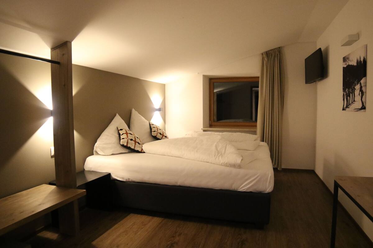Quadruple Room | Premium bedding, memory foam beds, free WiFi