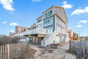 Exterior - Sun Village Ocean Front! (Ocean City)