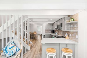 Fridge, microwave, oven, stovetop - Surf Village Ocean Front! (Ocean City)