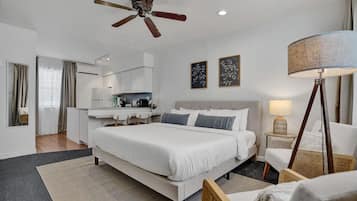 Iron/ironing board, travel cot, WiFi, bed sheets